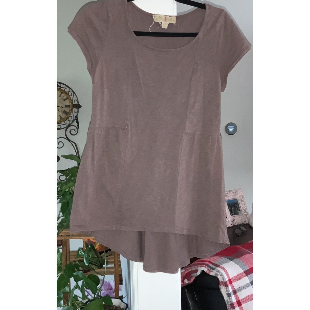 TWIG & PERCH Babydoll Top ,‎ mauve /brown in color, size Small